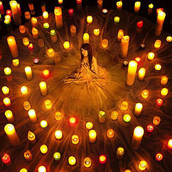 TVAju[[Cfv yՁzED́uAlternativev/Annabel